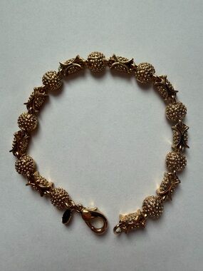 Vintage PAZIA Premier Design Gold Tone Link Bracelet Textured Bead Signed